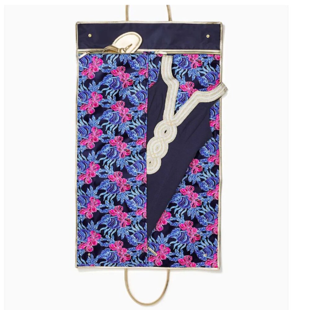 Brand NWT Lilly Pulitzer Garment Bag